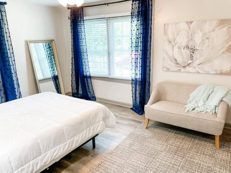 Blue Bungalow W/ Free Golf Cart 1/2 Mi From Square コビントン エクステリア 写真