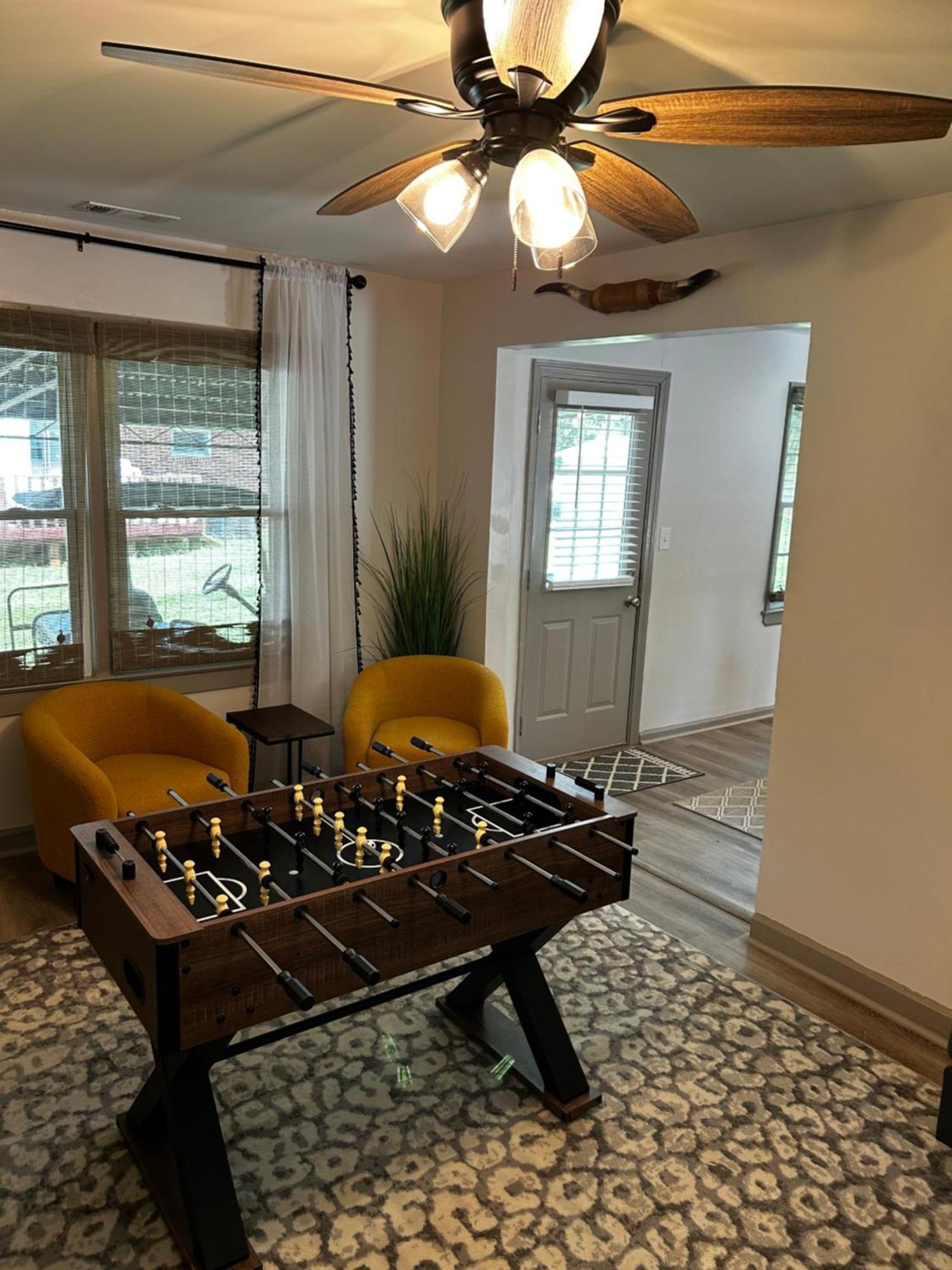 Blue Bungalow W/ Free Golf Cart 1/2 Mi From Square コビントン エクステリア 写真