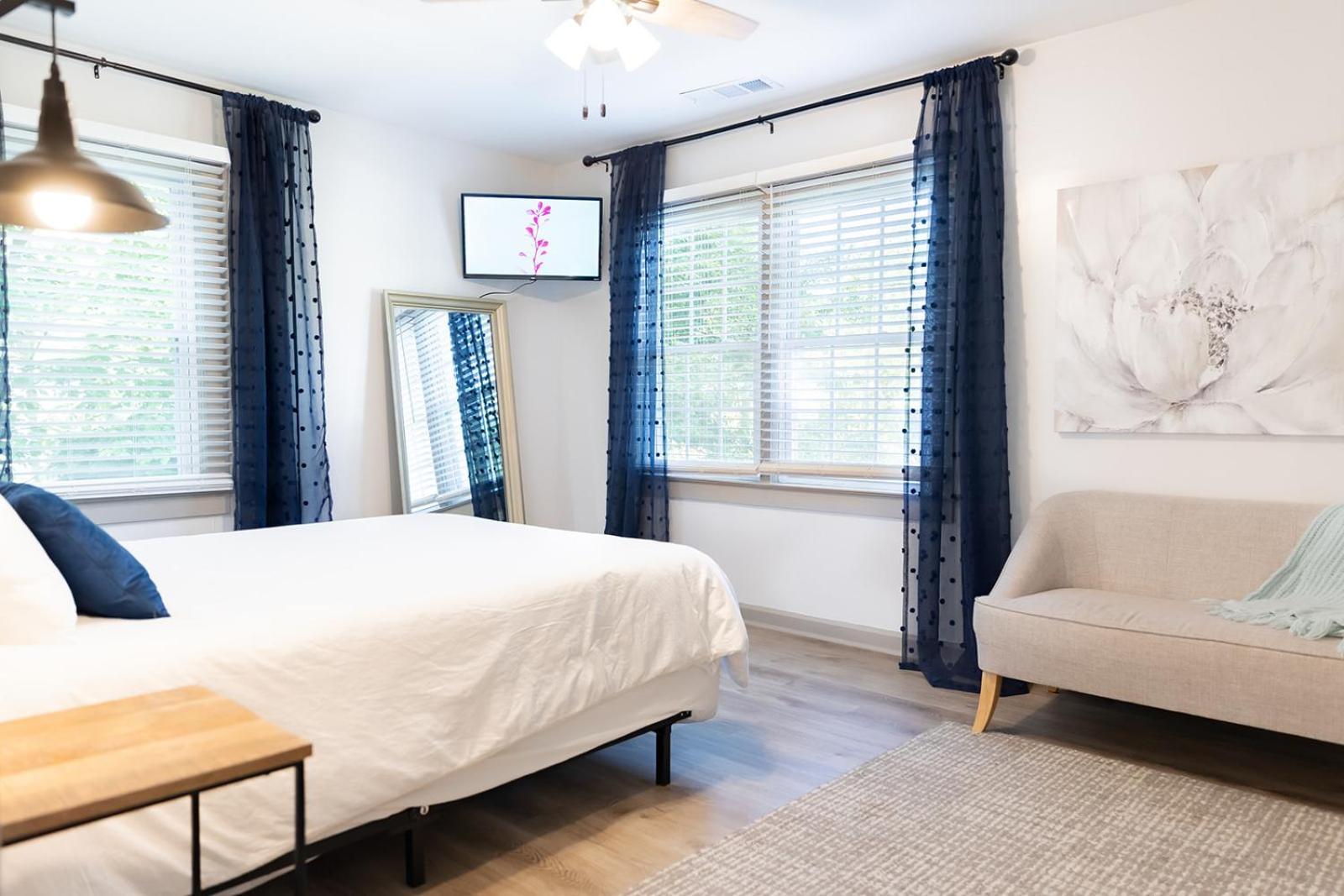 Blue Bungalow W/ Free Golf Cart 1/2 Mi From Square コビントン エクステリア 写真