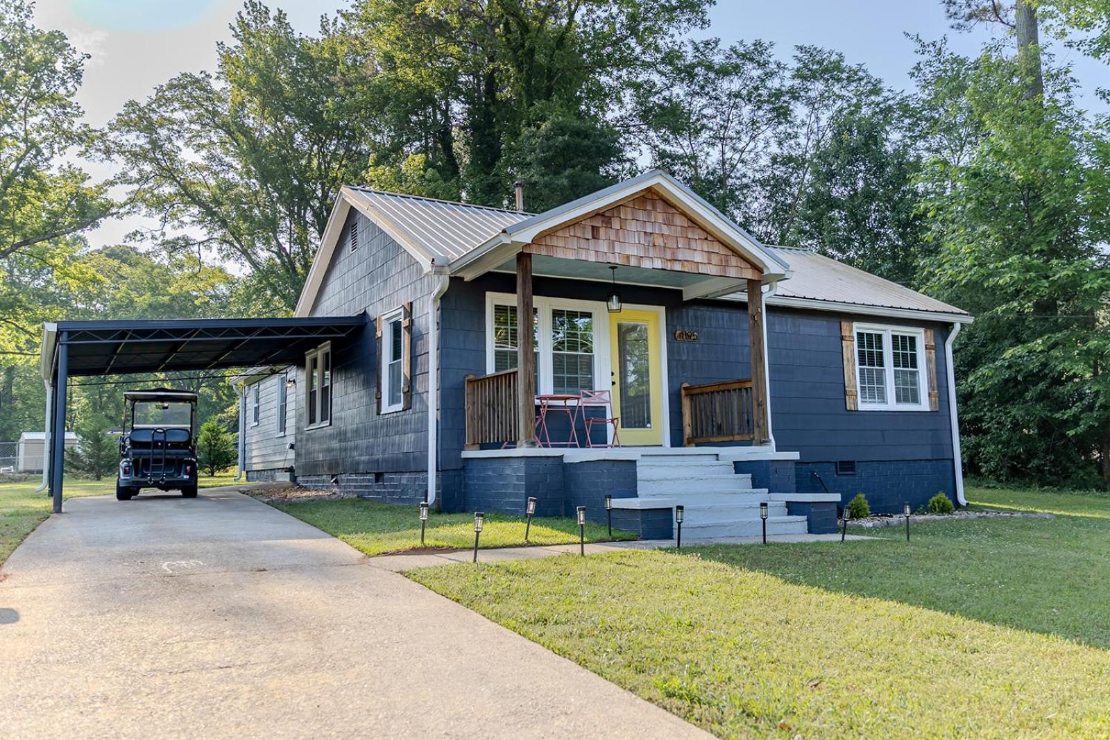 Blue Bungalow W/ Free Golf Cart 1/2 Mi From Square コビントン エクステリア 写真
